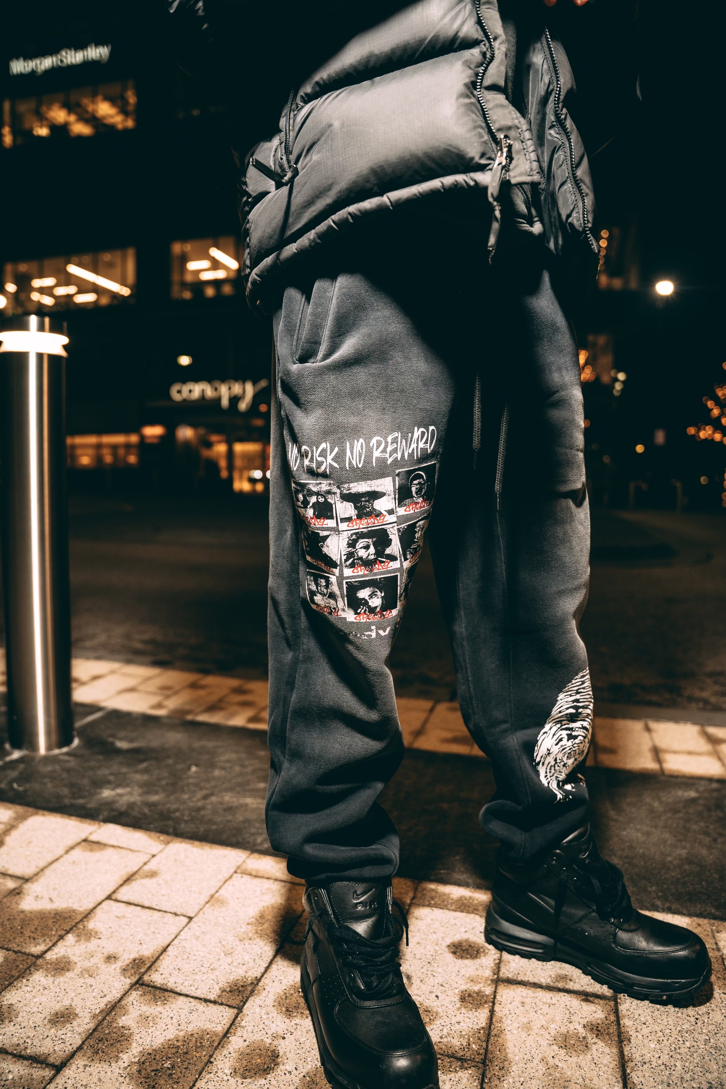 No Risk No Reward Sweatpants